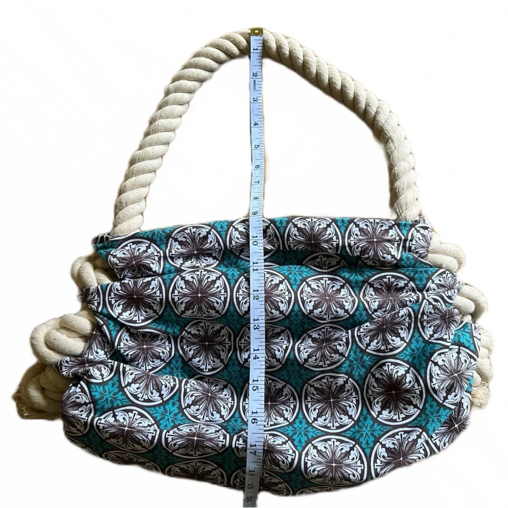 Amici Accessories euc beautiful